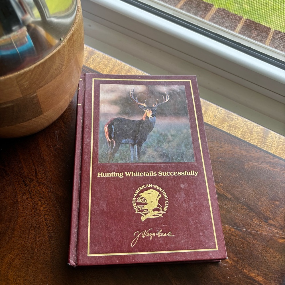 Vintage Hunting Whitetails Successfully Book